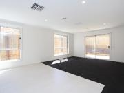 10 Thaine Way, Doreen VIC 3754