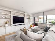 10 Willow Glen, Glenamuck Rd, Carrickmines, Dublin 18...