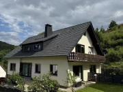 10 Zimmer 250 m² 355.000 € Kaufpreis Häuser in Marsberg