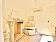 10 Zimmer Dorfhaus zum Ausbauen / 10 room village house...