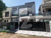 10Marla Brand New Ultra Luxurious House For Sale In...
