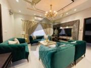 10marla house for rent in dha phase6 hote location DHA...