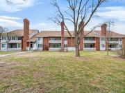 1100 50th St Unit 1202, West Des Moines, IA 50266