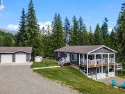 1100 Bear Brook Road Arrow Creek, British Columbia