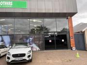 1100 sqm vehicle showroom/retail sho.