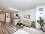 1101 Bay