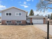 1103 E Carlson St, Cheyenne, WY 82009