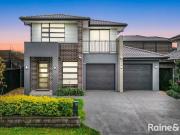 1/103 Pioneer Drive, Carnes Hill, NSW 2171
