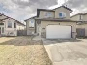 11053 66 Avenue, Grande Prairie, AB, T8W 2Z1 house for sale.