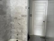 1106 N Kenwood Avenue