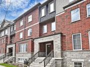 110 445 Ontario Street S