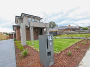1/10 Kilsyth Avenue, Burwood