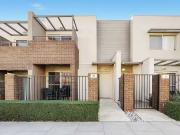 11/128 Flemington Road, Harrison, ACT 2914