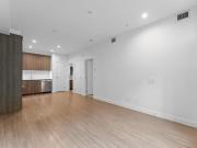 111 2060 CURLING ROAD, North Vancouver, BC V7P 0E1...