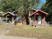 111 N Lewis Pl 1/1 750 sqft