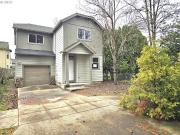 111 NE 149th Pl, Portland, OR 97230