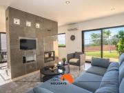 #111 Villa Sea View, Shared Pool and Garden