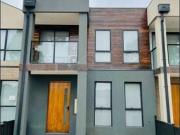 1/122 Newbury Boulevard, Craigieburn