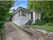 112 Plimsoll Street, Greenslopes, QLD 4120