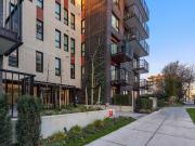 113 2 E BROADWAY, Vancouver, BC V5N 0J5 Condo For Sale |...