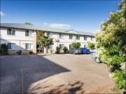 Spacious 3 Bedroom Townhouse â? All Bedrooms Ensuite!
