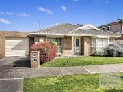 1/14 Rule Court, Mill Park, VIC 3082 House for Rent Ray...