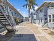 1151 1155 Walnut Ave. 2 Bed 1 Bath