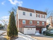 1152 Morefield Rd, Philadelphia, PA 19115