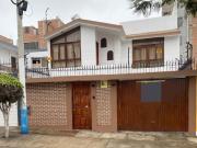 1154098 Venta De Casa De 2 Pisos En El Distrito La Perla