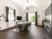 115,42 m² Design Altbau mit Gewölben & Eigengarten... 115,42 m² Design Altbau mit Gewölben & Eigengarten...