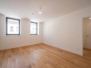 1160+ Modernes Wohnen: 3 Zimmer Erstbezug mit Balkon in...