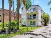 1/164 Frank Street, Labrador, QLD 4215