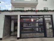 1165438 Departamento En 1Er Piso Frente A Parque...