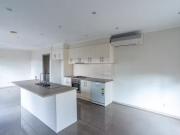 1/16 Amaroo Street, Chadstone VIC 3148