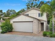 1/16 Geoff Wolter Drive West, Molendinar, QLD 4214