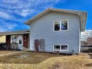 116 Queen Anne Road Se, Calgary, AB, T2J 4S5 house for sale.