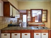 117 esq 33. Venta PH 2 dormi c/patio La Plata