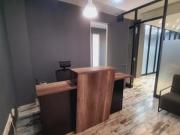 117m2 ground floor office to let in.