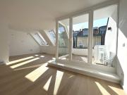 1180! Hochwertig sanierte, sehr schöne DG Maisonette mit...