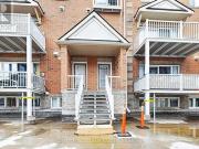 118 3 St Joseph Boulevard, Ottawa, ON, K1E 3Y2 townhouse...