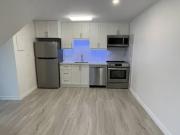 118 Christie Street Main Toronto ON M6G 3B2 2 Bedroom...