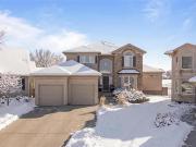 119 Calderwood Bay, Winnipeg, MB, R3T 6A2 house for sale...