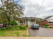 119 Wilson Road South Oshawa ON L1H 6B9 2 Bedroom...