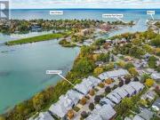 11 88 Lakeport Road, St. Catharines Port Dalhousie, ON, L2.