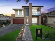 11 Barzona Street, BEAUMONT HILLS, NSW 2155