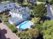 11 bedroom detached house for sale