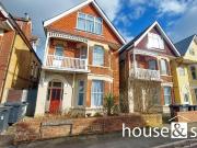 11 bedroom detached house for sale