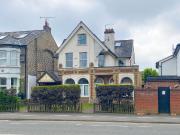11 bedroom detached house for sale in Chesterton Road,...