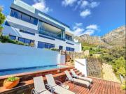 11 Bedroom House in Camps Bay