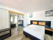 11 Bedroom House in Glenashley